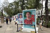 Así lucen las estampas gigantes de Panini en Paseo de la Reforma rumbo al Mundial 2026