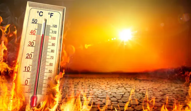 Las autoridades sanitarias mantienen vigilancia activa ante el incremento de las temperaturas. / iStock