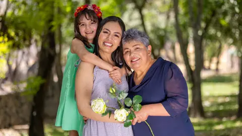 El Día de las Madres en México comenzó a celebrarse oficialmente en 1922 y desde entonces cada 10 de mayo se convirtió en una de las fechas más importantes del país. / iStock