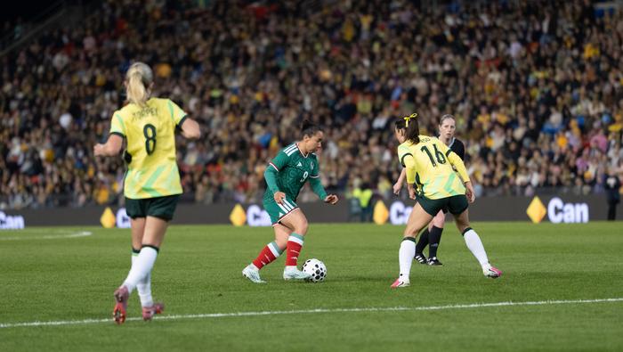 La Selección Mexicana Femenil en su amistoso contra Australia | X: @MiSeleccionFem