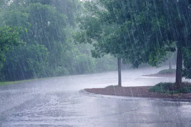 Conagua mantiene vigilancia en el sur del país por los efectos de la tormenta tropical Boris. / iStock