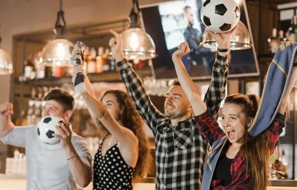 Los lugares donde no venderán alcohol, será en el Fan Fest del Zócalo / Magnific