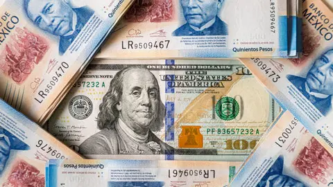 Organizar con anticipación el cambio de divisas permitirá a los aficionados disfrutar del Mundial 2026 sin contratiempos. / iStock