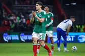 ¿Sin lateral derecho definido? Israel Reyes espera ser el titular en la inauguración del Mundial
