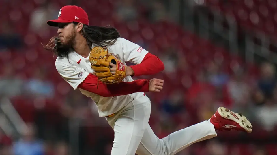 Luis Gastélum debuta con los Cardinals en la MLB