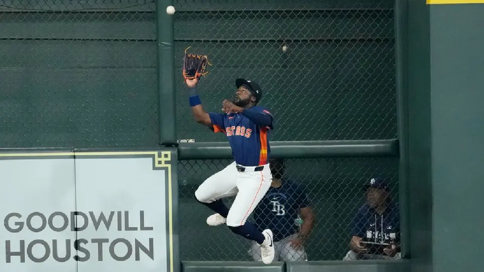Imparable de Jonathan Aranda vs Astros | AP