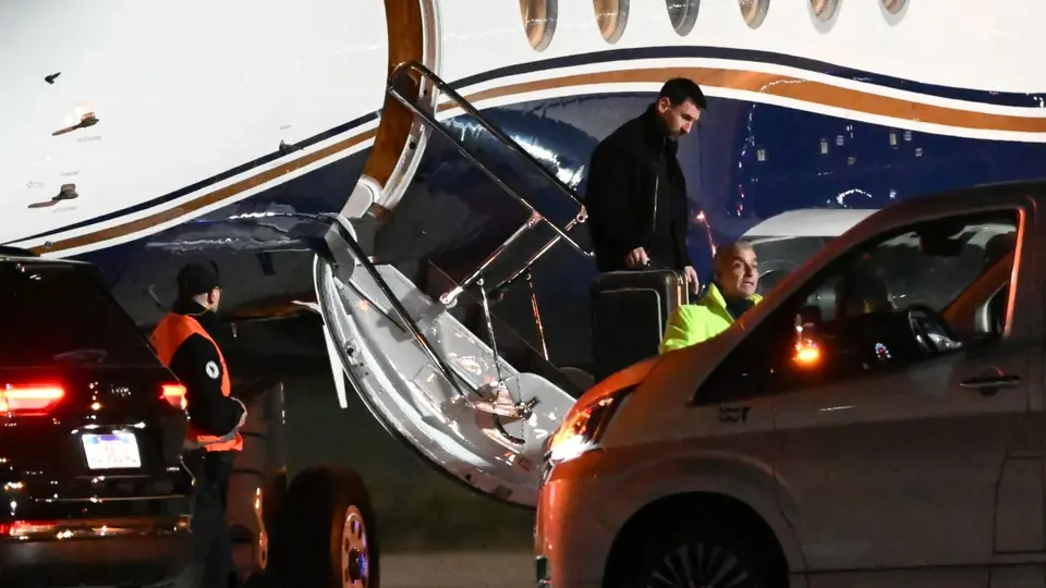 Lionel Messi, en su llegada a Argentina | AFP