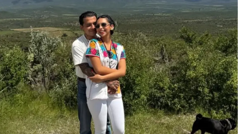 Christian Nodal y Ángela Aguilar asistieron juntos al festejo por el cumpleaños de Pepe Aguilar. / RS