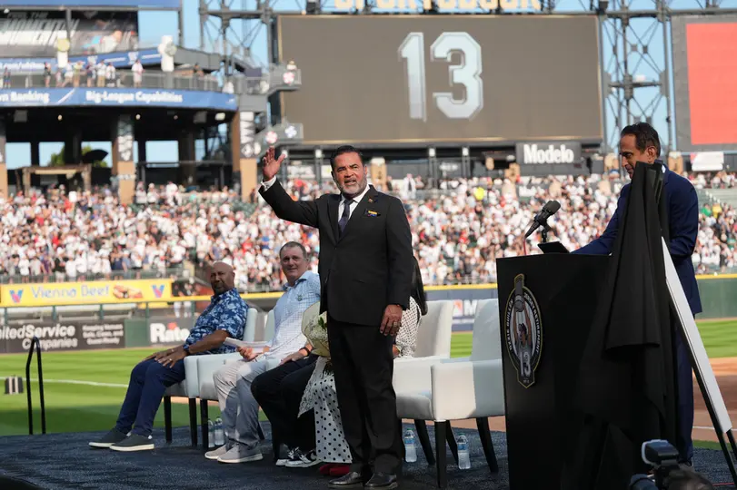 Ozzie Guillén fue homenajeado por los White Sox | AP
