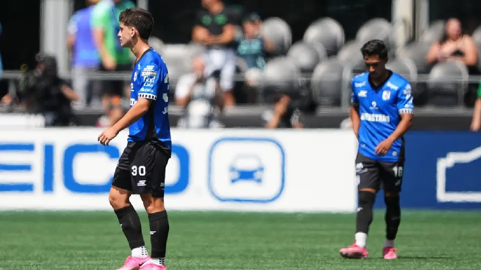 Equipo de Querétaro | AP