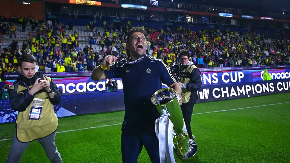 ¡Regreso soñado! Ángel Villacampa celebra la vuelta del América Femenil al Estadio Banorte