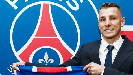 Lucas Digne vuelve al PSG