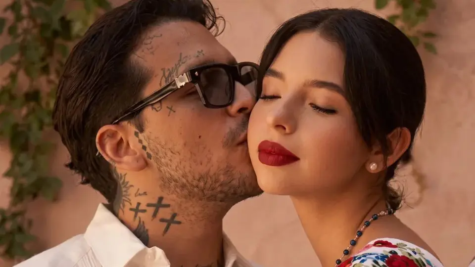 ¿Bebé en camino? Ángela Aguilar y Christian Nodal vuelven a levantar sospechas en cumpleaños de Pepe Aguilar