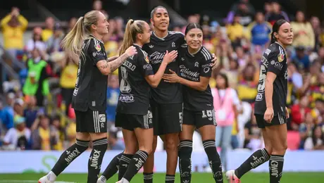 ¡Goleada histórica en el Clásico Joven con un 10-0!