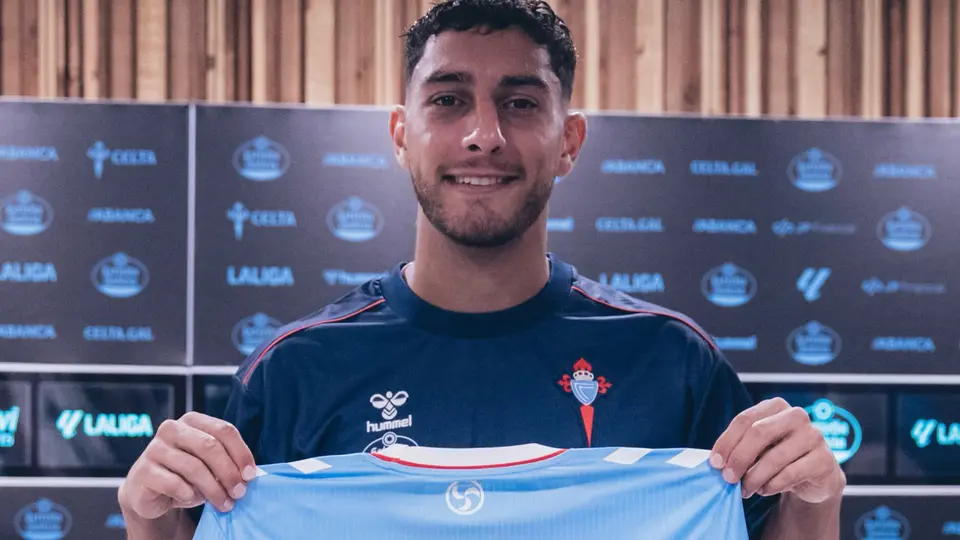 Sebastián Cáceres ya luce su nueva playera | rccelta