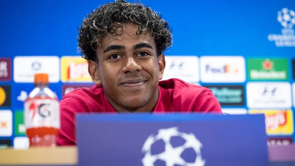 Lamine Yamal en conferencia de prensa de la Champions League | AFP