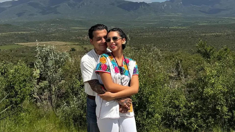 Christian Nodal y Ángela Aguilar posponen su boda ¿Por qué razón?