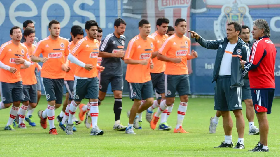 Juan Carlos Ortega durante su etapa en Chivas | MEXSPORT