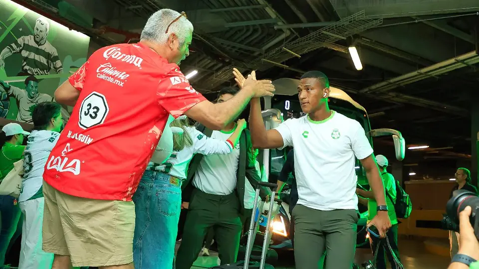 Carlos Gruezo en el TSM Corona | IMAGO7