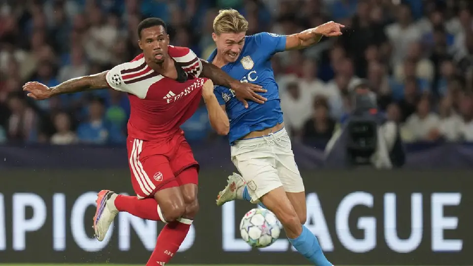 Gabriel y Rasmus Hojlund en Champions League | AP