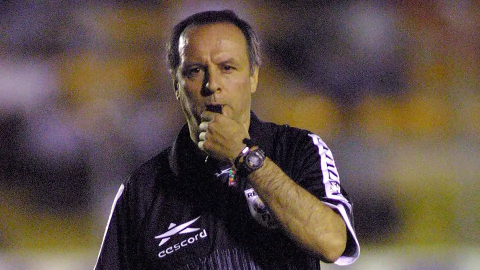 Eduardo Brizio Carter, ex árbitro mexicano | MEXSPORT