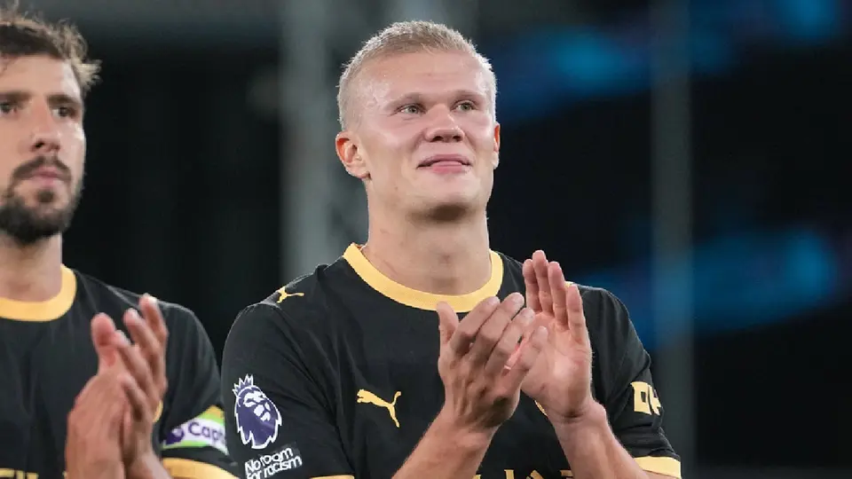 Haaland recuerda a México tras su victoria en la Champions Leagues