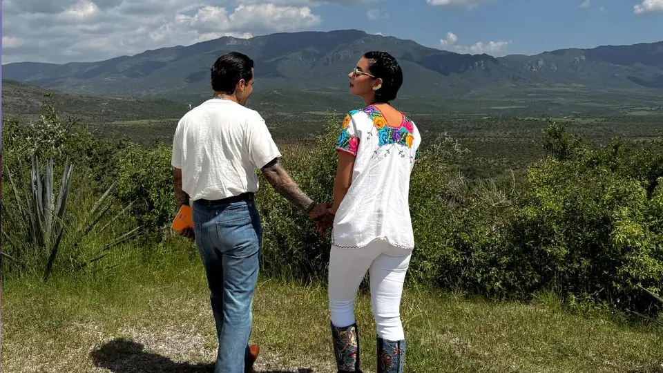Nodal confirmó el aplazamiento tras el incidente armado cerca del rancho familiar / @angela_aguilar
