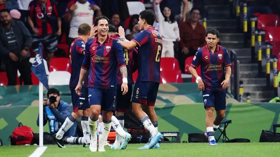 Jugadores de Atlante en celebración en la Liga MX | IMAGO 7