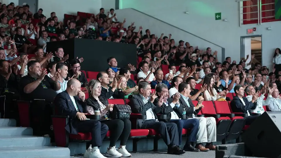 Gente presente en el  Foro Regional de Futbol Formativo en Guadalajara | ILIANY APARICIO