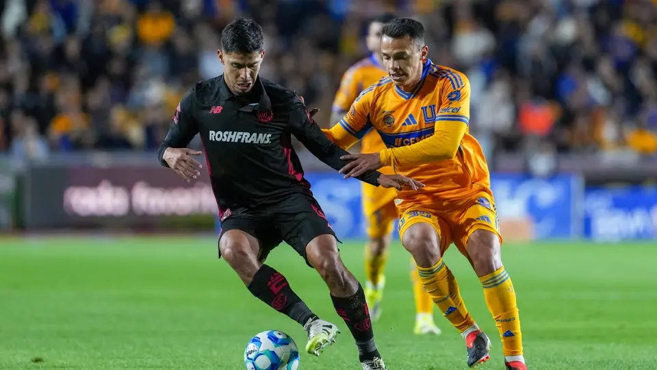 Acción del partido entre Tigres y Toluca en la Liga MX en el Clausura 2026 | IMAGO 7