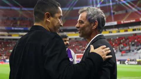 Efraín Juárez y Diego Cocca | MexSport