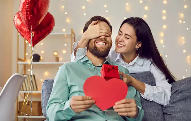 San Valentín 2026 apuesta por regalos originales y experiencias que buscan crear recuerdos duraderos./ Pixabay