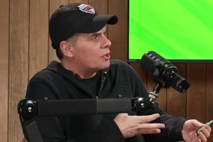 Christian Martinoli reaparece después de su ausencia en el Viernes Botanero