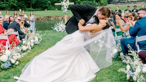 Drake Maye y Ann Michael durante su boda en junio de 2025 | INSTAGRAM: @annmichaelhmaye