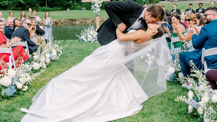 Drake Maye y Ann Michael durante su boda en junio de 2025 | INSTAGRAM: @annmichaelhmaye