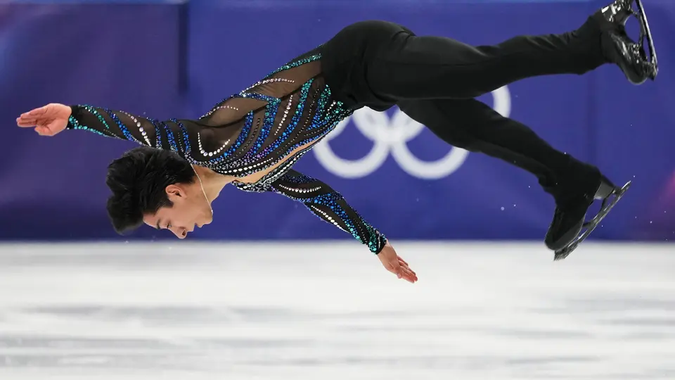 Carrillo en la pista de hielo l AP
