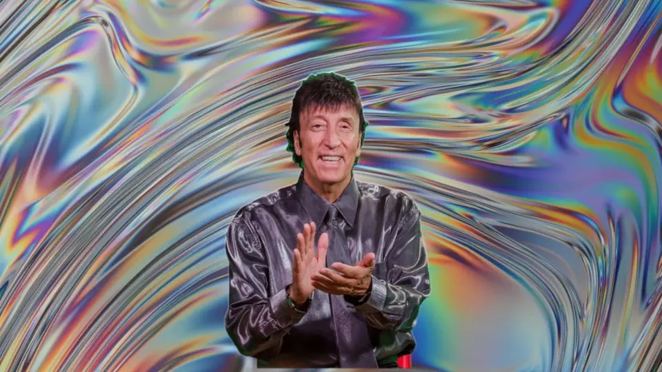 El comediante mexicano Memo Ríos lanzó duras críticas contra el espectáculo del Super Bowl 2026./ FB: Memo Ríos