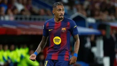 Raphinha molesto por el resultado ante Girona| AP