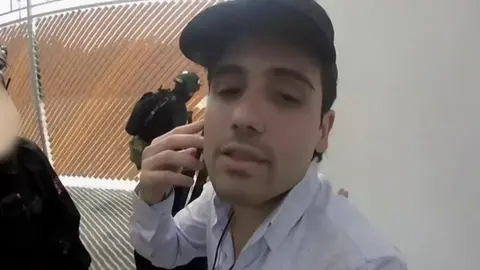 El hijo de Joaquín “El Chapo” Guzmán enfrenta cargos federales por tráfico de drogas y crimen organizado en Estados Unidos./ RS