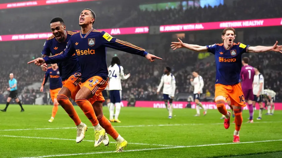Tottenham Hotspur cae en casa ante Newcastle y coquetea con los puestos de descenso