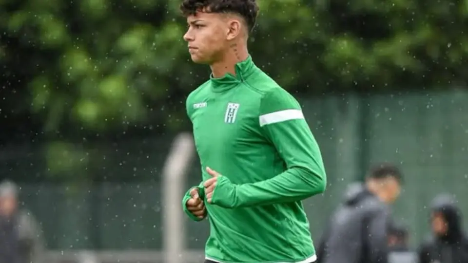 Espinosa es nuevo jugador de América | IG: @thiagoo_814