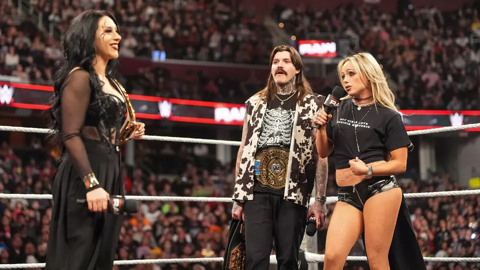 Segmento entre Vaquer y Morgan en RAW | WWE