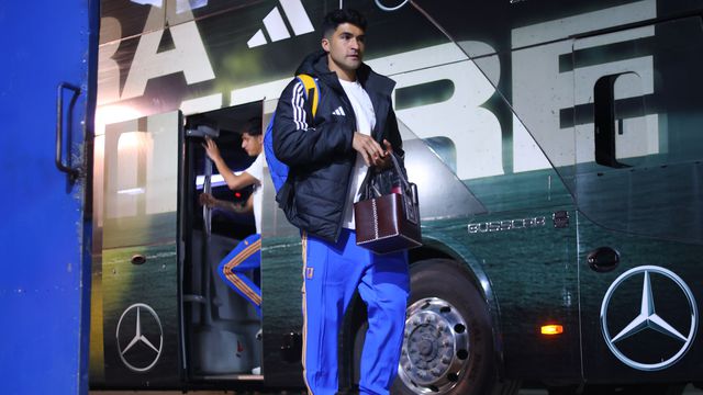 Nicolás Ibáñez en su llegada con Tigres a un partido de la Liga MX | IMAGO 7