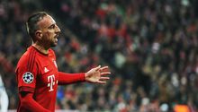 Franck Ribery en lamento durante el partido entre Bayern Munich y Juventus en la Champions League 2015-16 | MEXSPORT