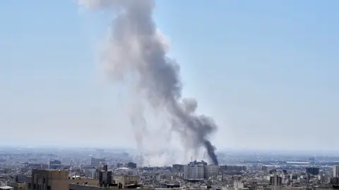 La advertencia de Donald Trump se da en medio de la creciente tensión militar entre E.U  e Irán. / AP