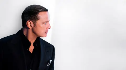 Luis Miguel es uno de los cantantes más populares de la música en español y sus conciertos suelen registrar llenos totales./ luismigueloficial.com