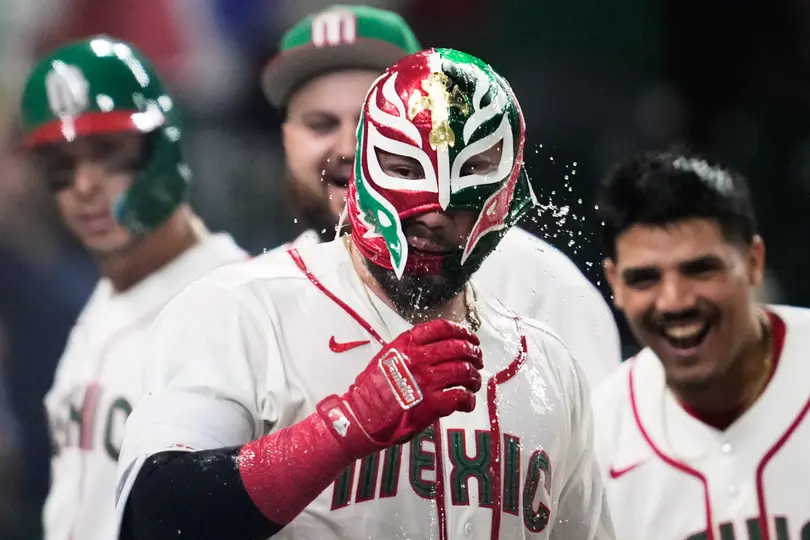 México festeja la paliza sobre Brasil, en el Clásico Mundial de Beisbol l AP