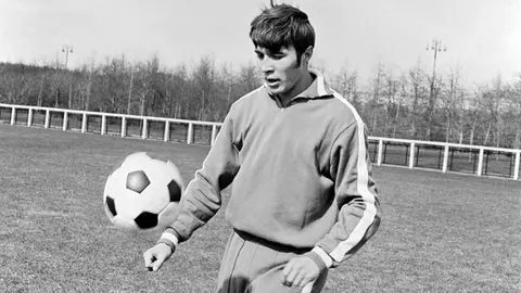Evgeny Lovchev, primer jugador amonestado en la historia | Google