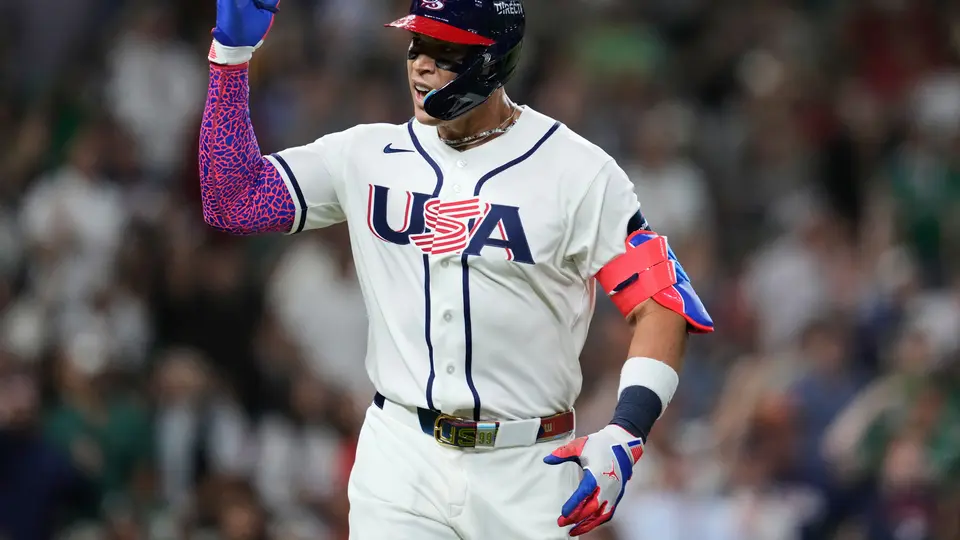 Aaron Judge celebra después de batear un cuadrangular l AP
