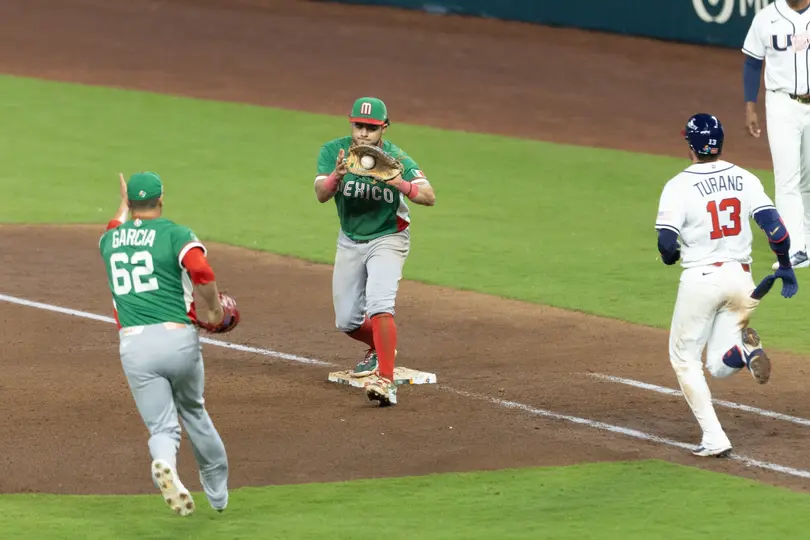 Jonathan Aranda durante el partido contra Estados Unidos en el Clásico Mundial de Béisbol 2026 | MEXSPORT